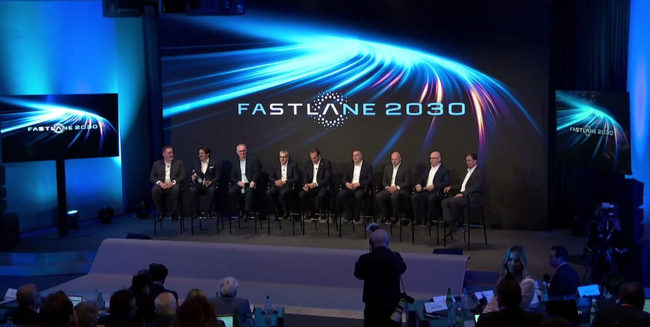 Líderes da Stellantis durante o Investor Day 2026, em Auburn Hills, Michigan (EUA)